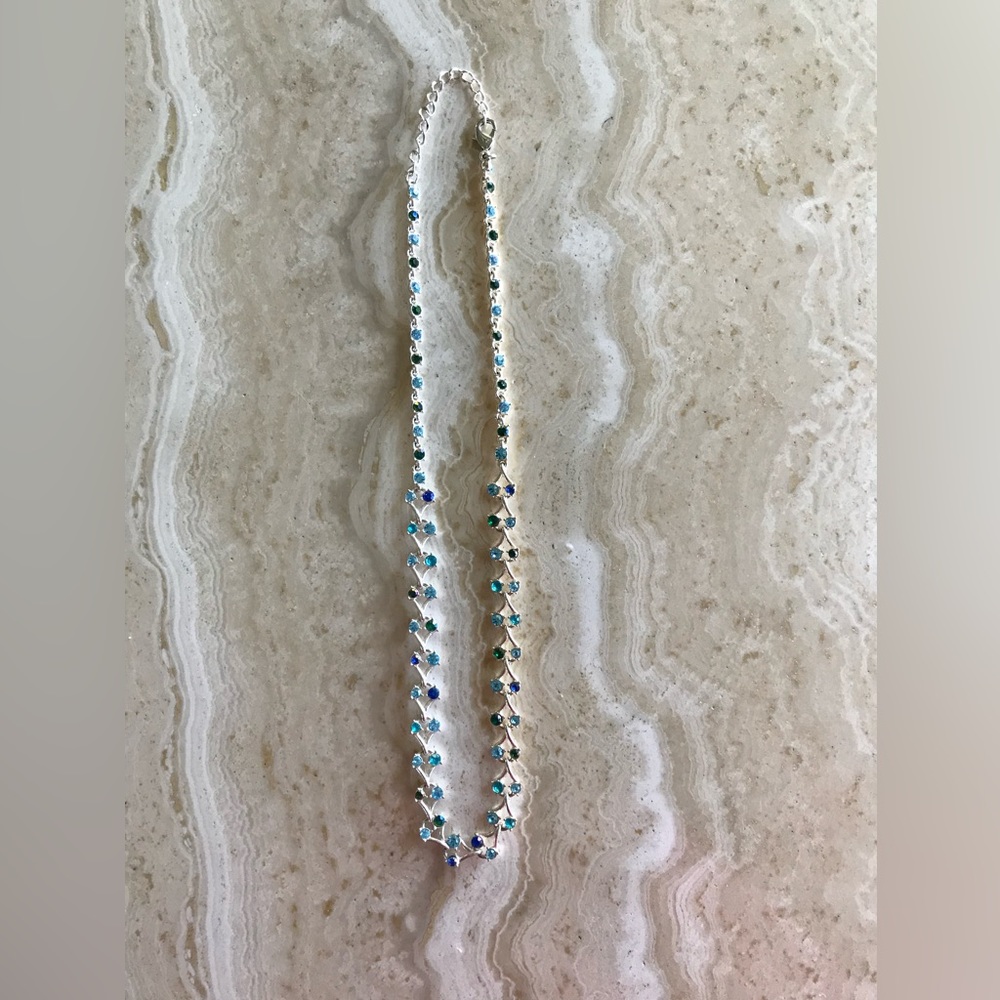 SPARKLING SILVER AND COLORED RHINESTONES NECKLACE